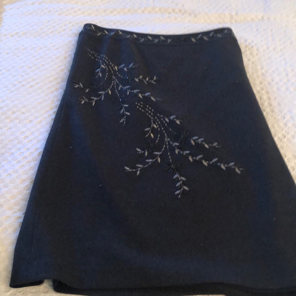 Wool Aline skirt with decorative sewing